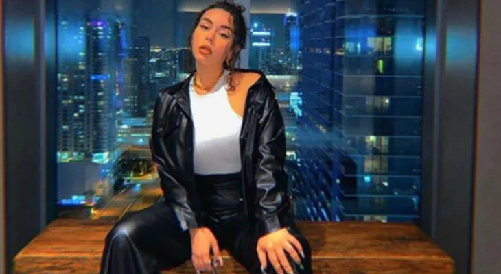 Hija de Daddy Yankee rompe las redes con atrevido baile (VIDEO)