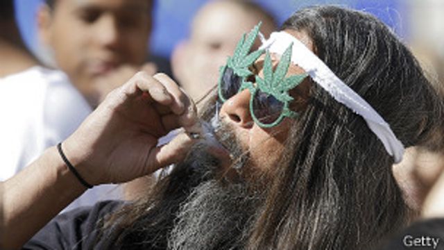 La combinación de números '420' se ha convertido en un símbolo que los consumidores de marihuana