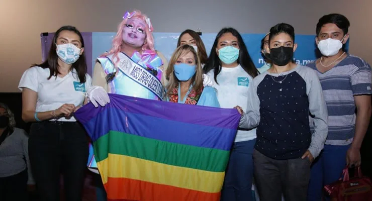 Lorena Cuéllar reitera apoyo a comunidad LGBT+ y a jóvenes tlaxcaltecas