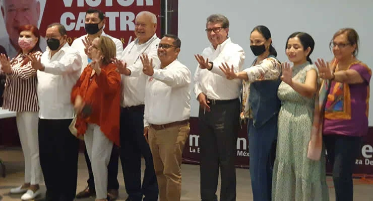 Ricardo Monreal respalda a Víctor Castro Cosío