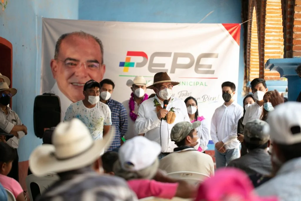 Zacatlán merece ser grande: Pepe Márquez arranca con éxito su campaña