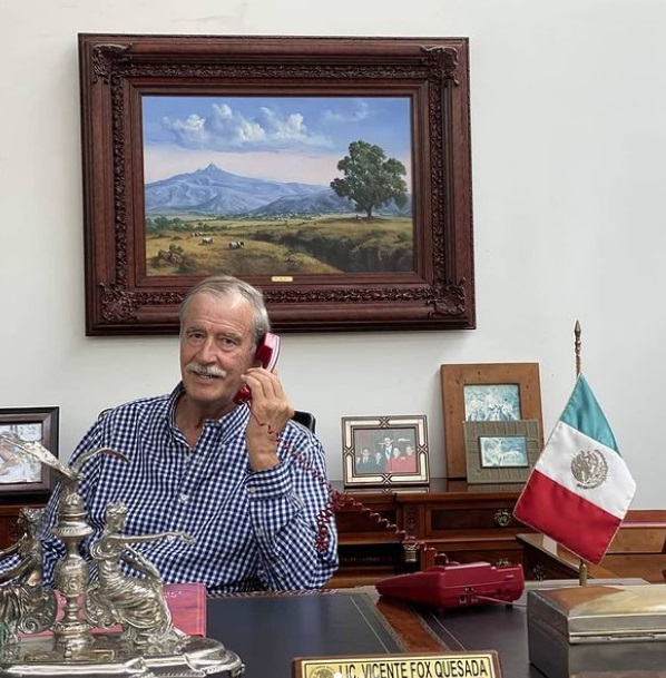 'Tramposos y engañosos': Vicente Fox critica a Morena por caso Conacyt