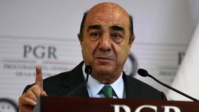 Murillo Karam ingresó a terapia intensiva tras ser sometido a cirugía