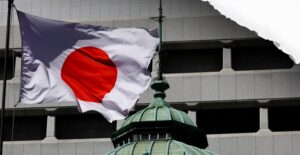 Japón mantiene estable tasa de interés y analiza VC