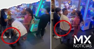 Exhiben a familia por usar a niña para sacar peluches de máquina (VIDEO)