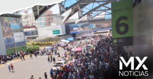 Manifestantes de la CNTE liberan el AICM tras horas de protesta