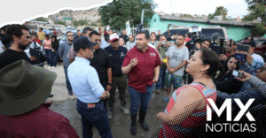 Pérez Cuéllar visita a familias afectadas por lluvias en la Fronteriza Baja, Cd Juárez