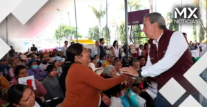 Pepe Chedraui entrega más de 5 mil despensas del programa “Alimentación Imparable” en San Miguel Canoa