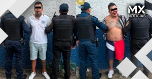 Detienen a dos hombres por presunta extorsión a vendedor de caldos en Miguel Hidalgo; exigían 3 mil pesos