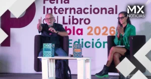 Puebla vive una fiesta de las letras con Xavier Velasco y Benito Taibo