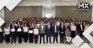 BUAP y Fundación BBVA entregan reconocimientos a egresados de licenciatura