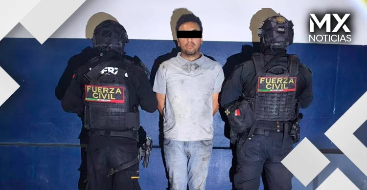 Hallan a nueve migrantes dentro de caja de tractocamión en Sabinas Hidalgo, Nuevo León; detienen al conductor