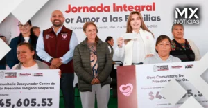 Preside Ceci Arellano Jornada Por Amor a las Familias en San Francisco Totimehuacán