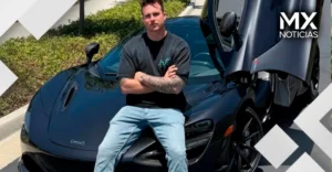 VIDEO | Influencer de 27 años muere al partir su auto de lujo en dos tras accidente