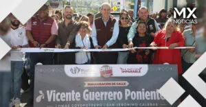 Entrega Pepe Chedraui obras de pavimentación en la Junta Auxiliar de San Jerónimo Caleras