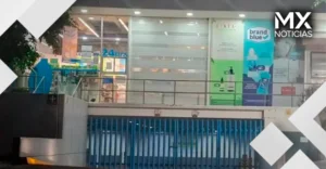 Identifican a Soledad, mujer que sufrió fracturas tras caída de elevador en San Pablo Farmacia en Álvaro Obregón