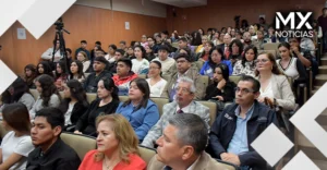 Debate BUAP los retos de la investigación en las ciencias administrativas