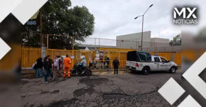 Encapuchados ingresaron por la fuerza a preparatoria de la UNAM en CDMX