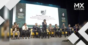 Analizan impacto de dispositivos digitales en niños y jóvenes en el Foro Regional Centro-Sur